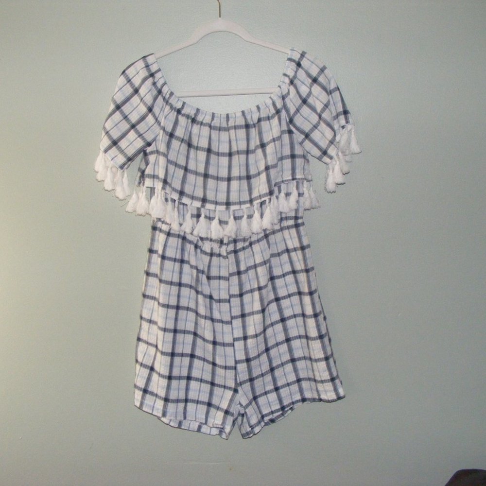 Romper - Picture 2 of 7